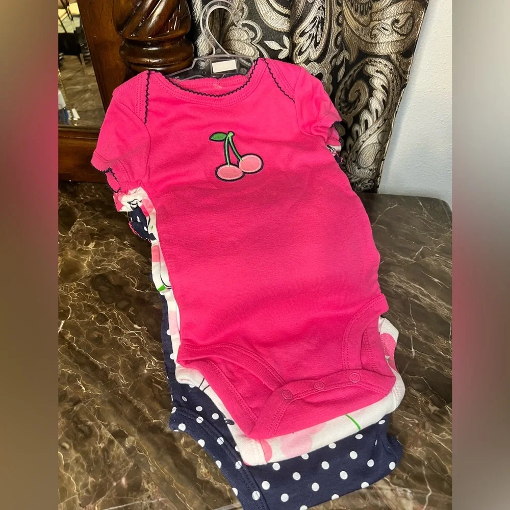 CARTER’S - Just One You 3 Piece Onesie Set - 9 Months